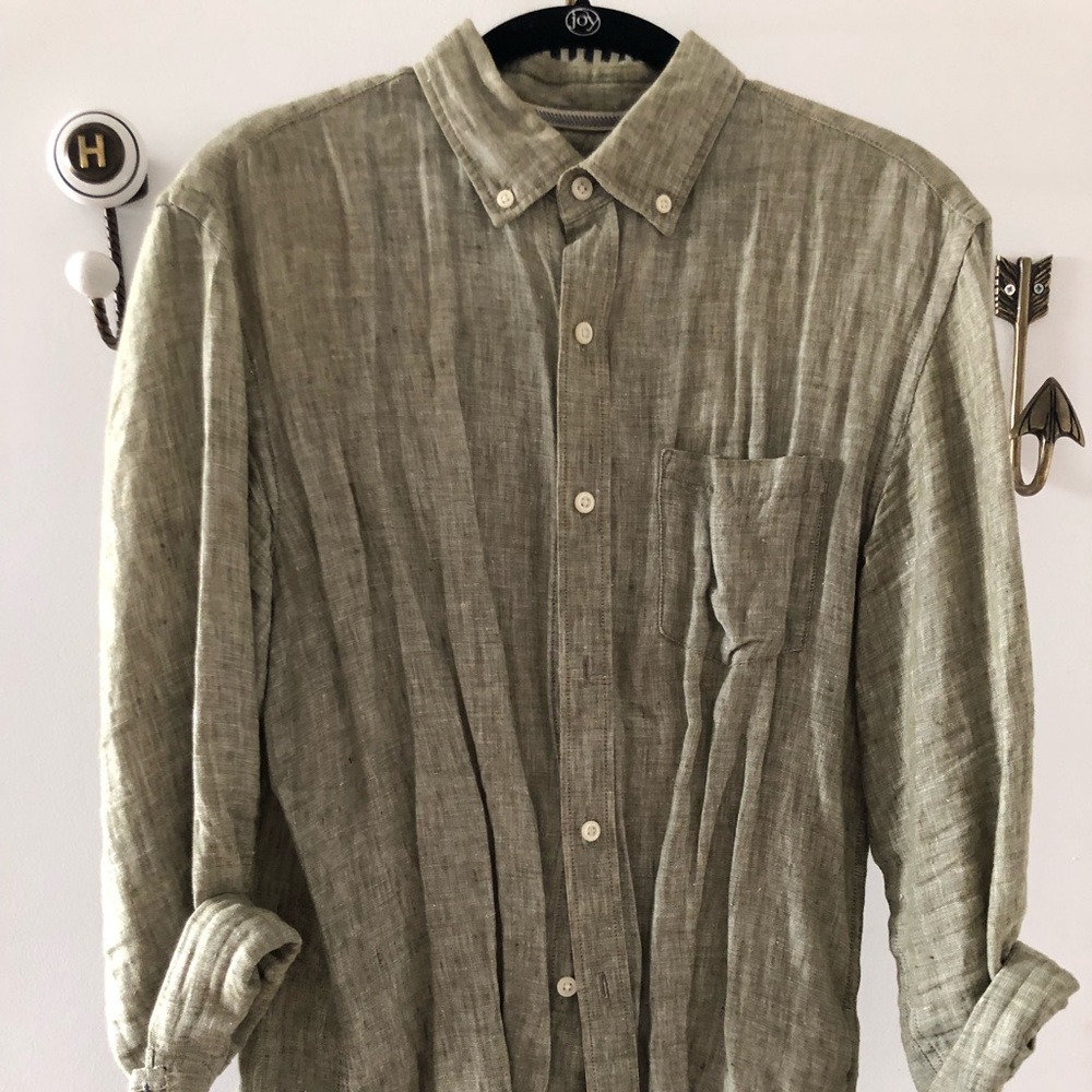 100% linen BR button down